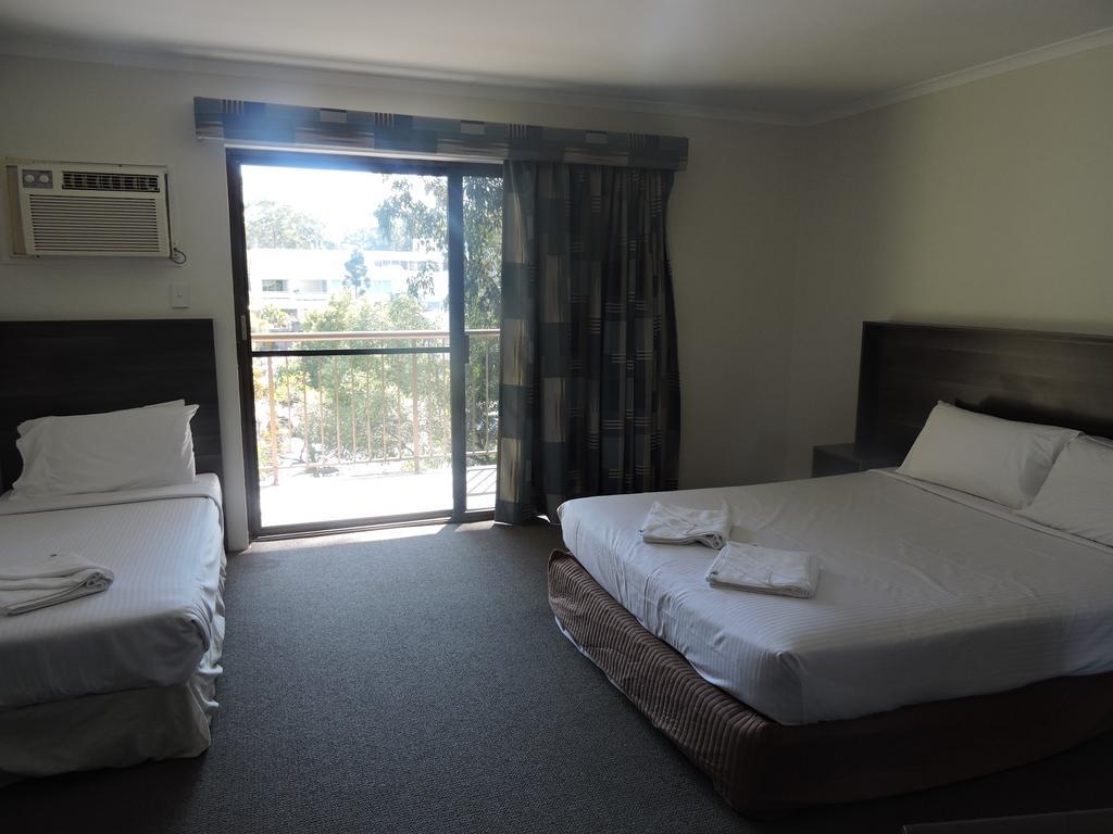 Town & Country Motel Nerang Zimmer foto